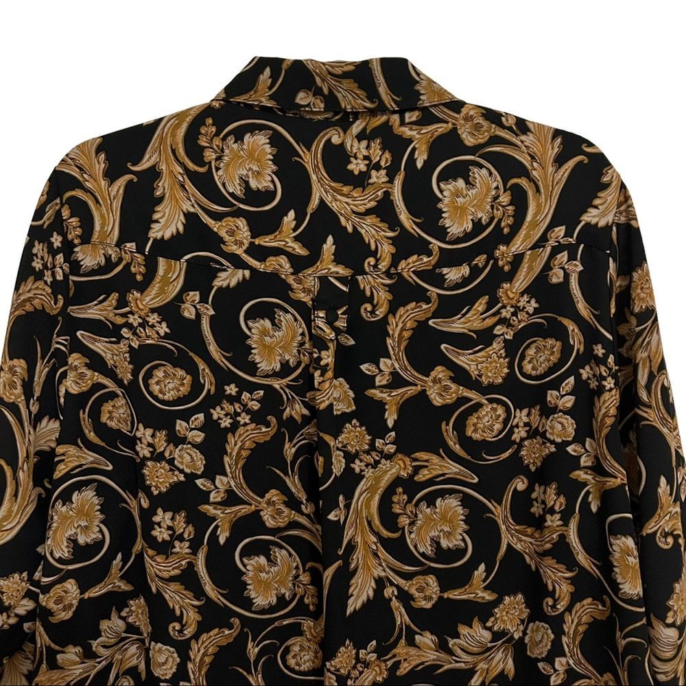 TORRID NWT Georgette Button-Down Pullover Blouse … - image 7